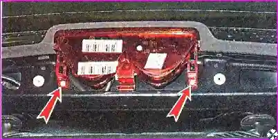 Дополнительный фонарь сигнала торможения – замена Задние фонари – снятие замена ламп и установка автомобиля Hover-H3/H5