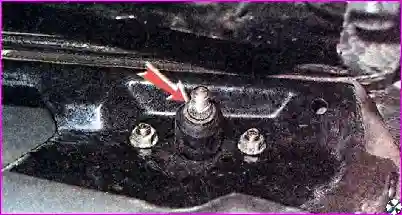 Передний стеклоочиститель - проверка и замена Проверка и ремонт стеклоочистителей автомобиля Great-Wall-Hover-H3/H5