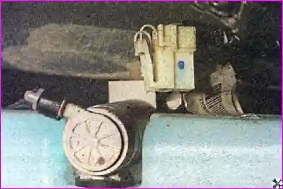 Электронасос стеклоомывателя замена Проверка и ремонт стеклоочистителей автомобиля Great-Wall-Hover-H3/H5