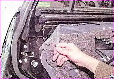 Обивка задней двери – снятие и установка Снятие и установка деталей задней двери автомобиля Hover-H3/H5