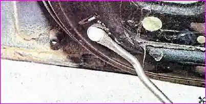 Обивка задней двери – снятие и установка Снятие и установка деталей задней двери автомобиля Hover-H3/H5