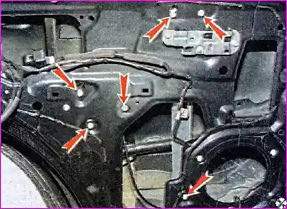 Стеклоподъемник задней двери – замена Снятие и установка деталей задней двери автомобиля Hover-H3/H5