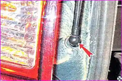 Ремонт двери багажного отделения автомобиля Hover-H3/H5