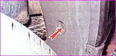 Снятие заднего бампера Снятие и установка заднего бампера автомобиля Hover H3/H5