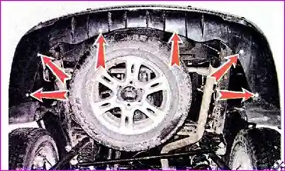 Снятие заднего бампера Снятие и установка заднего бампера автомобиля Hover H3/H5