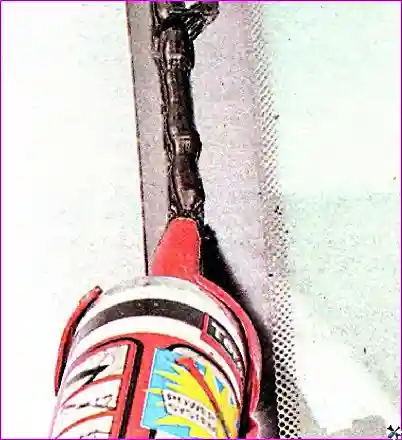 Замена ветрового стекла автомобиля