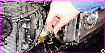 Снятие переднего бампера Передний бампер - снятие и установка автомобиля Hover-H3/H5