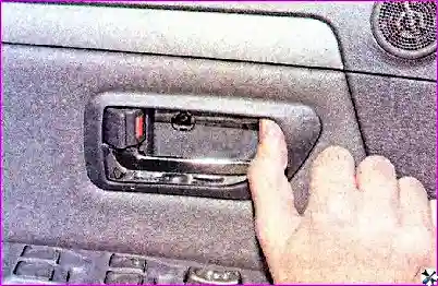 Обивка передней двери снятие и установка Разборка и сборка деталей передней двери автомобиля Hover-H3/H5