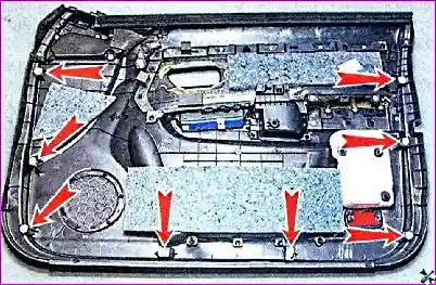 Обивка передней двери снятие и установка Разборка и сборка деталей передней двери автомобиля Hover-H3/H5