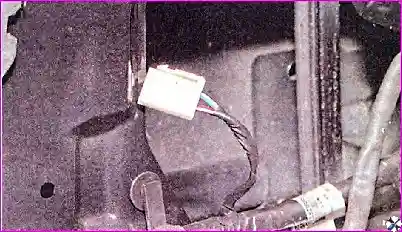 Стеклоподъемник передней двери – замена Разборка и сборка деталей передней двери автомобиля Hover-H3/H5