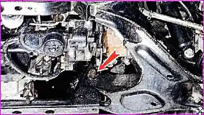 Замена деталей передней подвески автомобиля Hover H3/H5