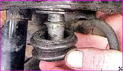 Замена деталей передней подвески автомобиля Hover H3/H5