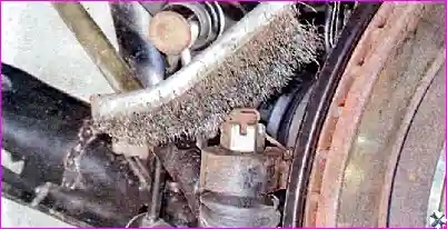 Замена деталей рулевого управления автомобиля Hover H3/H5