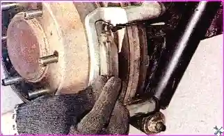 Ремонт тормозного механизма задних колес автомобиля Hover-H3/H5