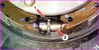 Замена колодок стояночного тормоза Ремонт стояночной тормозной системы автомобиля Hover-H3/H5