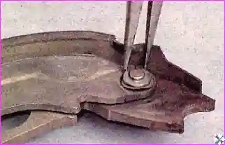 Замена колодок стояночного тормоза Ремонт стояночной тормозной системы автомобиля Hover-H3/H5