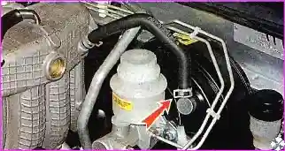 Вакуумный усилитель тормозов замена Замена главного тормозного цилиндра и вакуумного усилителя тормозов автомобиля Hover-H3/H5