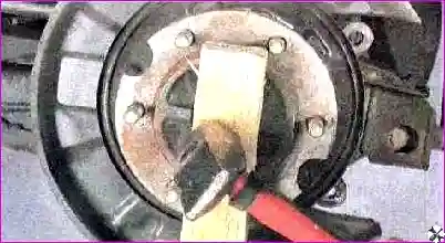 Обслуживание и проверка заднего моста автомобиля Hover H3/H5