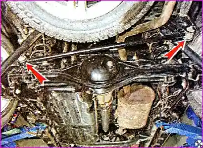 Замена деталей задней подвески автомобиля Hover Н3/Н5