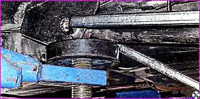 Замена деталей задней подвески автомобиля Hover Н3/Н5