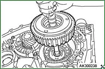 Инструкция по сборке автоматической коробки передач F4A4A1N2Z (продолжение)