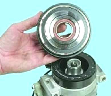 Частковий ремонт компресора кондиціонера Mazda 6