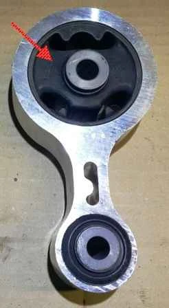 Cómo reemplazar los soportes del motor Mazda 6