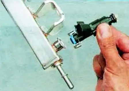 How to remove the Mazda 6 fuel rail and injectors
