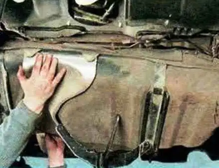 How to remove and install the Mazda 6 fuel tank