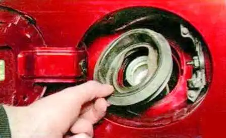 How to remove and install the Mazda 6 fuel tank