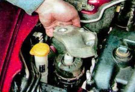 Removal and installation of the Mazda 6 car engine