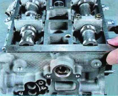 Как установить ВМТ первого цилиндра двигателя Мазда 6