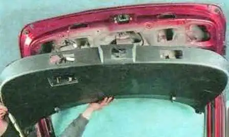 Cómo quitar e instalar luces Mazda 6