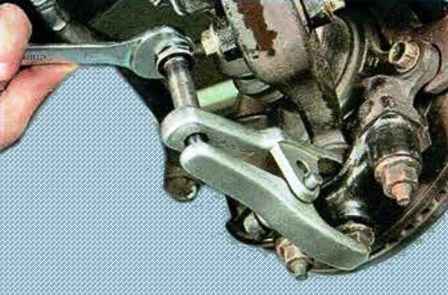 How to replace the Mazda 6 lower arm and front suspension brace