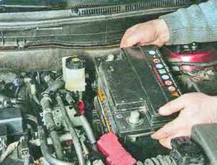 Як замінити головний циліндр гальм Mazda 6