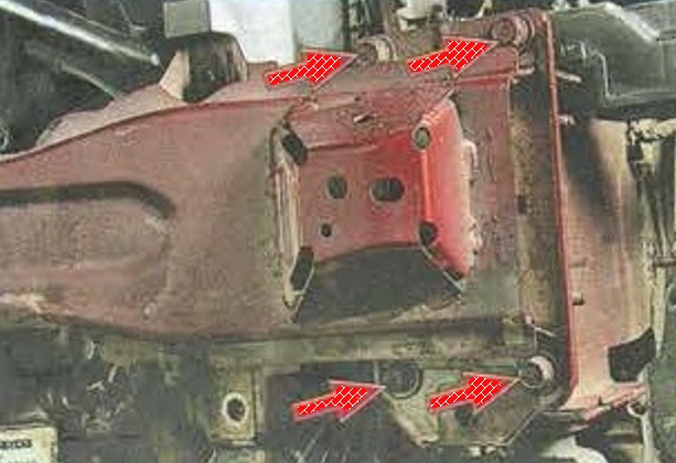 Зняття та установка переднього бампера автомобіля Mazda 6