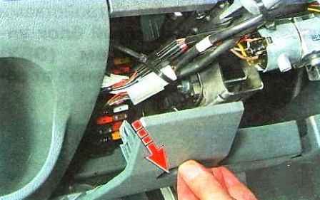 Replacing the steering column switches Gazelle Next