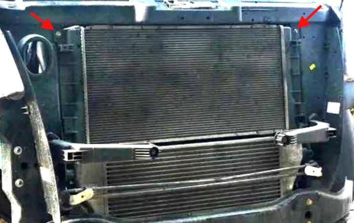 Removal and installation of the Gazelle Next radiator