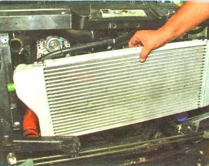 Extracción e instalación del intercooler Gazelle Next