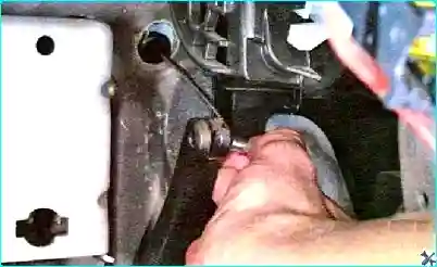 Renault Renault Renault Renault Renault Регулировка троса привода дроссельной заслонки  Renault Logan