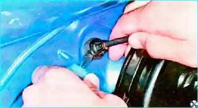 Renault Renault Renault Renault Renault Регулировка троса привода дроссельной заслонки  Renault Logan