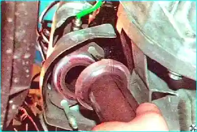 Renault Замена прокладки головки блока цилиндров Renault Logan