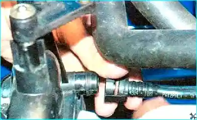 Renault Замена прокладки головки блока цилиндров Renault Logan