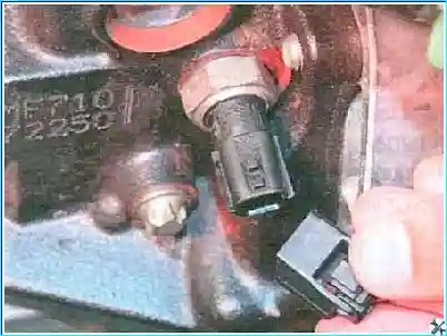 Renault Замена двигателя Рено Логан