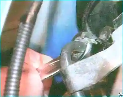 Renault Замена насоса гидроусилителя рулевого управления Renault Logan