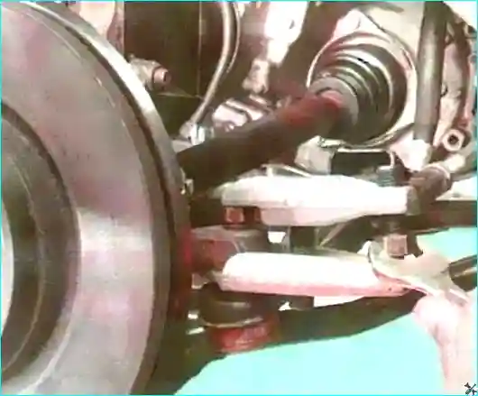 Замена наружного наконечника рулевой тяги Renault Logan Renault Замена наружного наконечника рулевой тяги Renault Logan