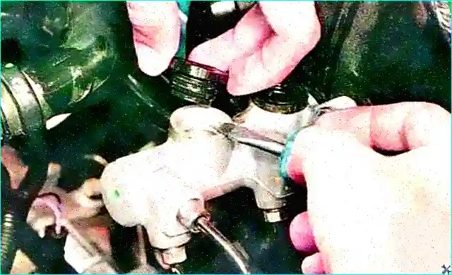 Замена главного тормозного цилиндра Renault Logan Renault Замена главного тормозного цилиндра Renault Logan