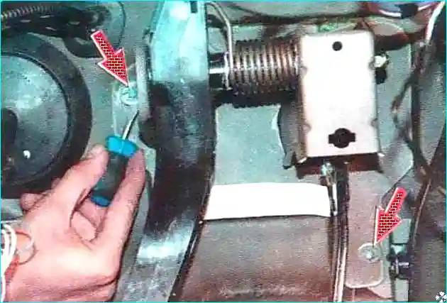 Renault Замена вакуумного усилителя Renault Logan