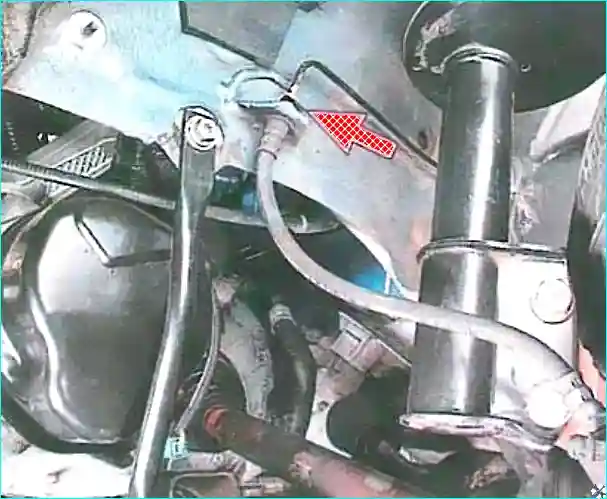 Renault Замена шлангов и трубок гидропривода тормозов Renault Logan