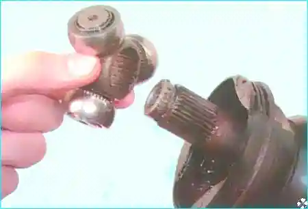 Renault Ремонт шарниров равных угловых скоростей Renault Logan